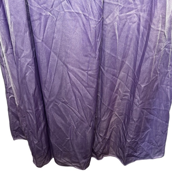Vintage JC Penny Nylon Pullover Robe - Picture 3 of 5